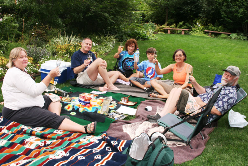 Rick Hum (far right) and friends enjoying hors d'oeuvres before the Bob Weir/Ratdog/Jackie Green concert.