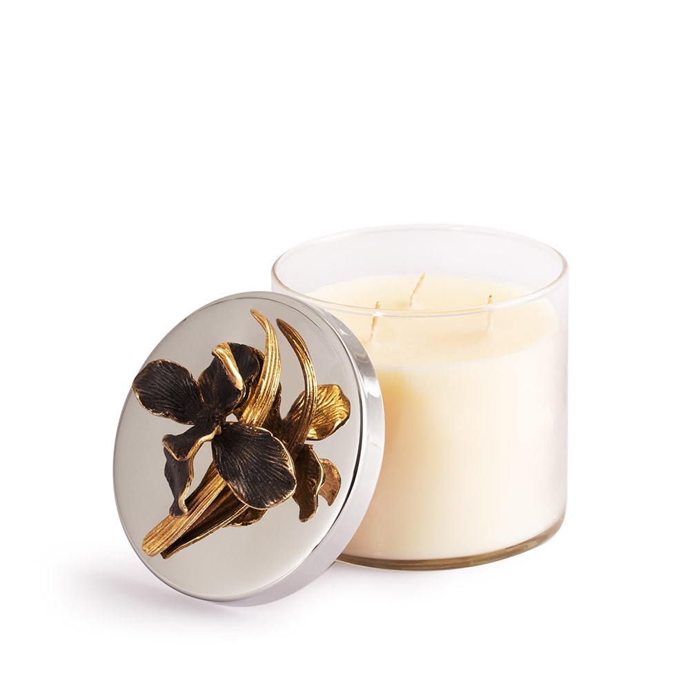 Black iris Candle