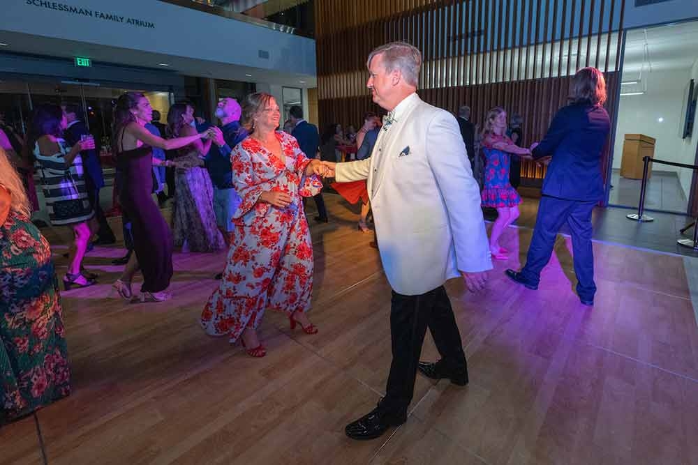 Freyer – Newman Center Dancing Freyer – Newman Center Dancing