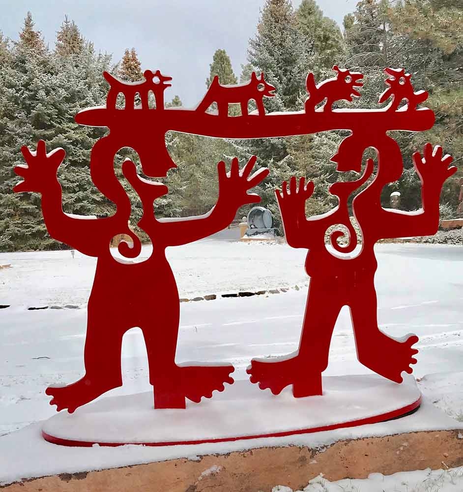 Melanie Yazzie, “Two Minds Meeting,” 2017, powder-coated aluminum, photo by Glenn Green Galleries. Melanie Yazzie, “Two Minds Meeting,” 2017, powder-coated aluminum, photo by Glenn Green Galleries.