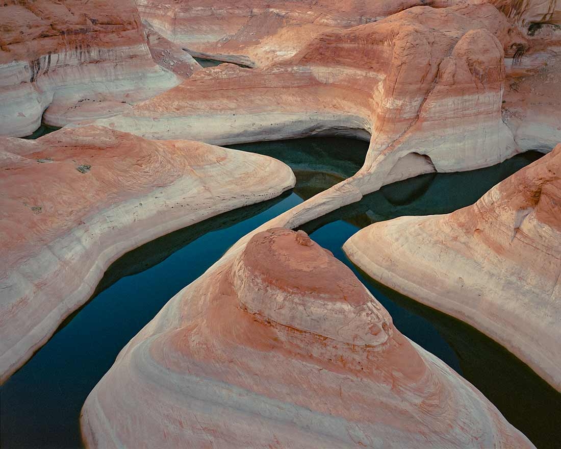 Elliot Ross, "Labyrinth no. 3," color negative produced with archival inkjet, 2021. Elliot Ross, "Labyrinth no. 3," color negative produced with archival inkjet, 2021.