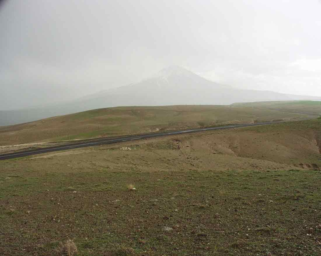 Central anatolian steppe with I sprengeri Central anatolian steppe with I sprengeri