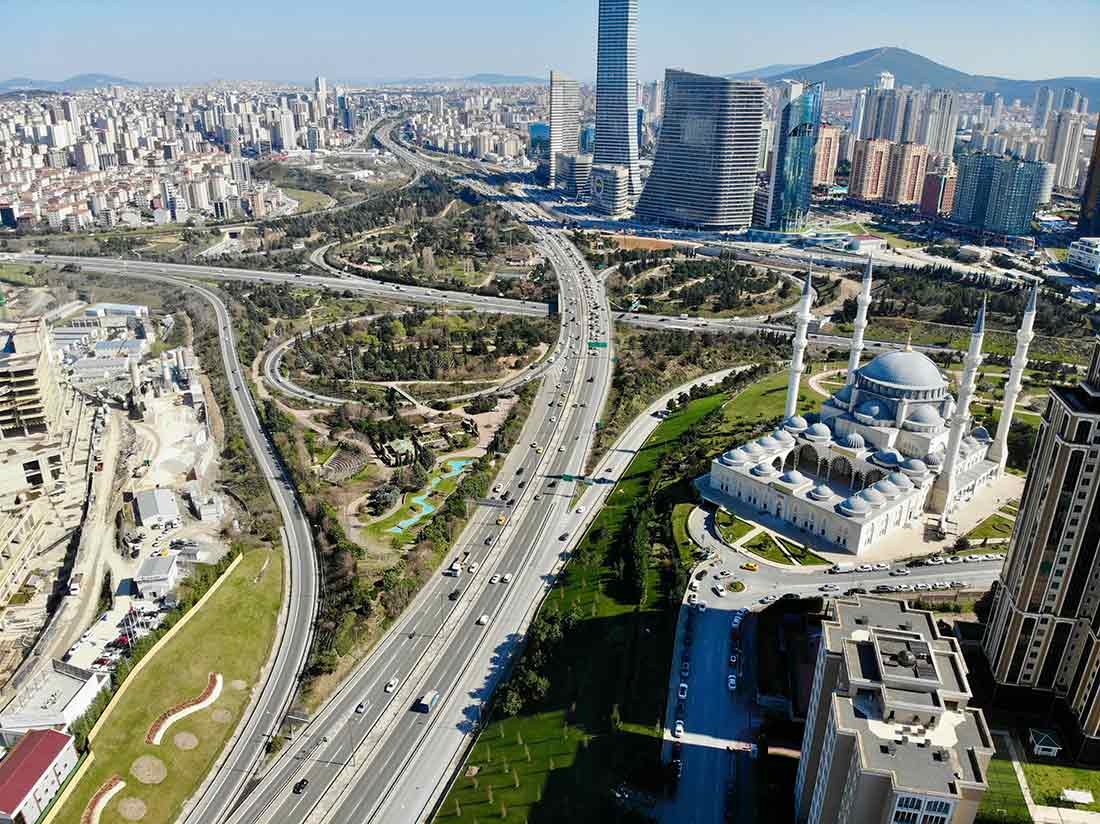 Nezahat Gökyiğit Botanik Bahçesi (NGBB) - A unique botanic garden in a motorway intersection in Istanbul Nezahat Gökyiğit Botanik Bahçesi (NGBB) - A unique botanic garden in a motorway intersection in Istanbul