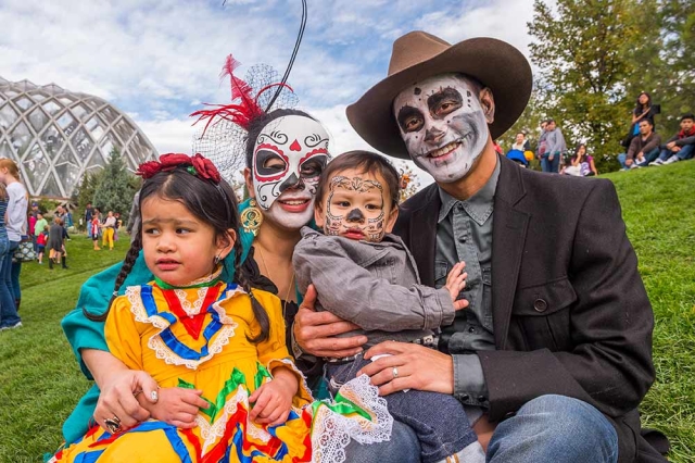 Dia de los Muertos Family at Dia de los Muertos